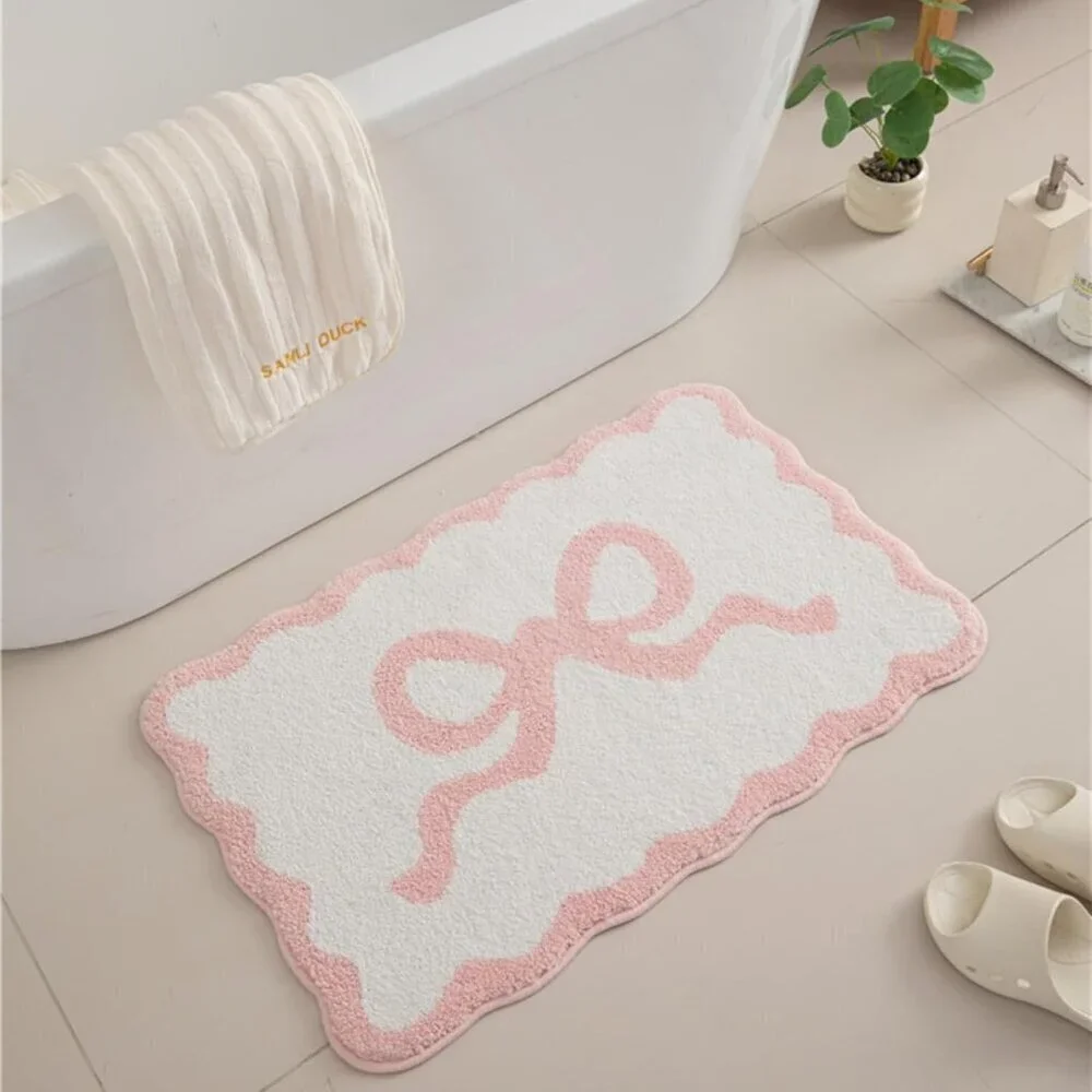 Pink Scalloped Bathroom Mat 26x18 Soft Absorbent Machine Washable Floor Mats